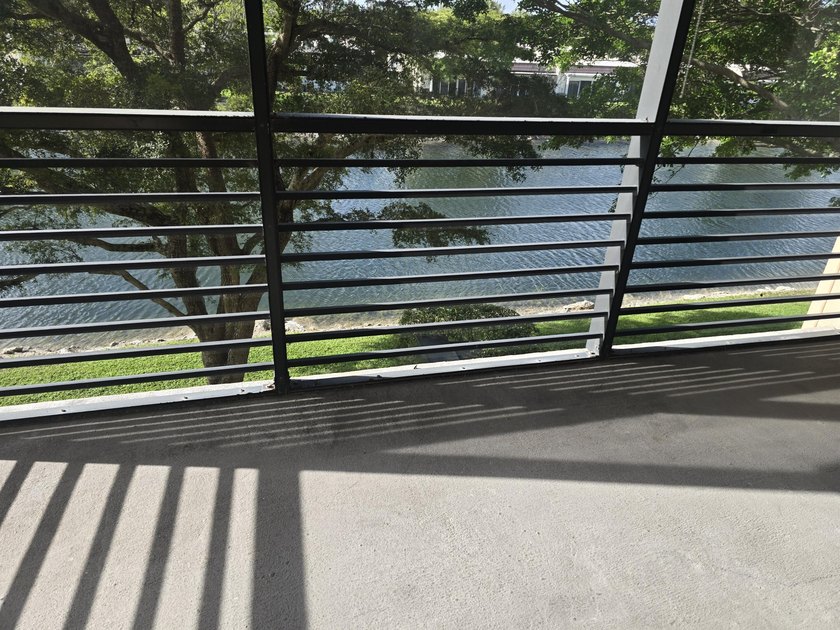 FULL 2/2 , 3Rd FLOOR ELEVATOR BLDG, FANTASTIC WATER VIEW !! - photo 25