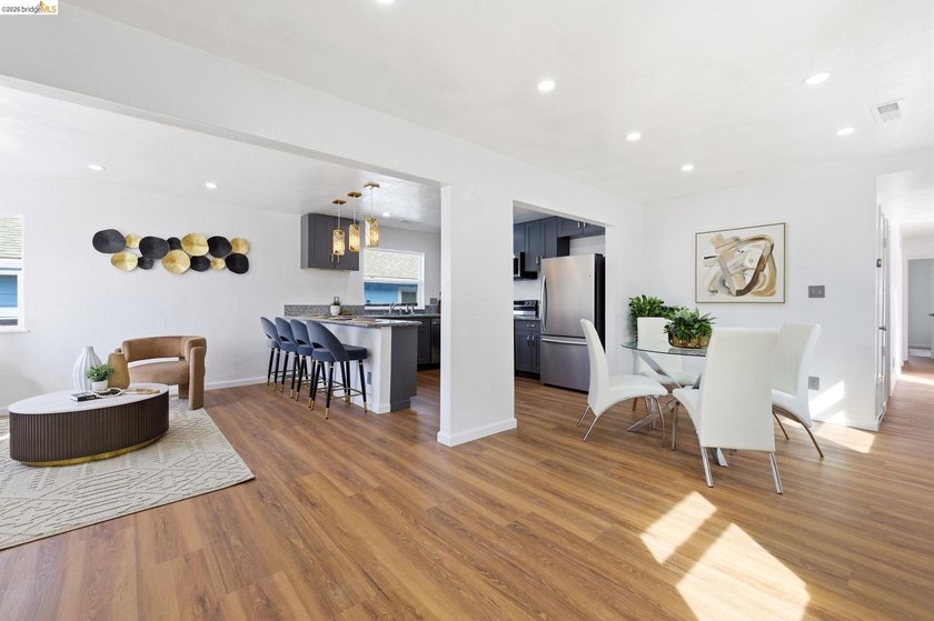 Experience refined modern living in this beautiful move-in-ready - photo 14