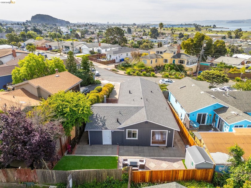 Experience refined modern living in this beautiful move-in-ready - photo 40