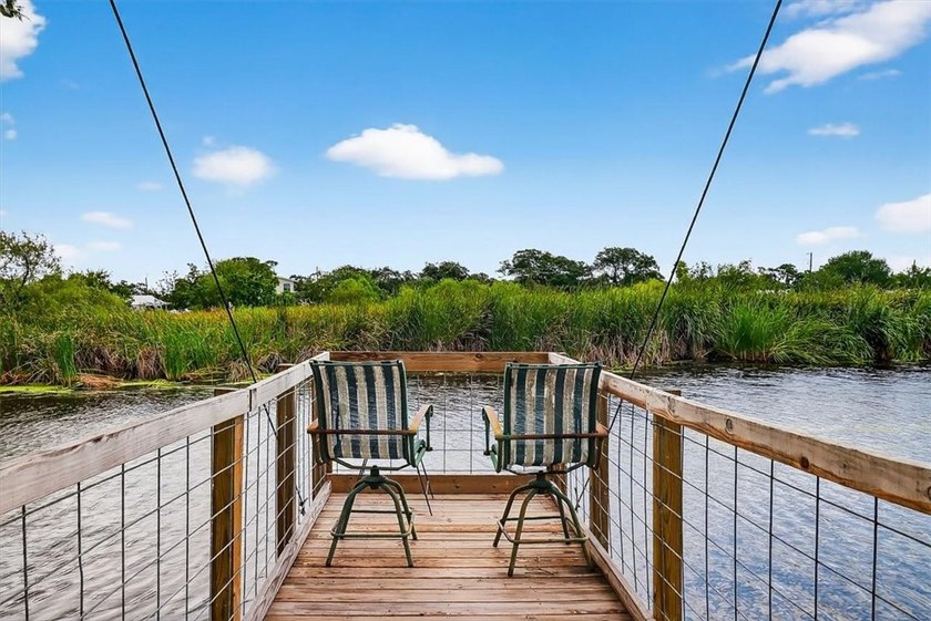Charming 3-Bed, 2-Bath Home on Serene Pond in Rockport, Texas - photo 18