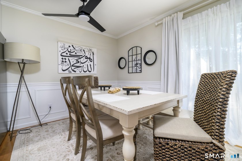 Welcome to River View Terrace...desirable well maintained - photo 7