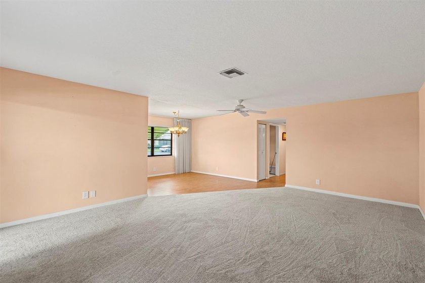 Best value in the Savannah's! No HOPA. This spacious 2br/2ba - photo 12
