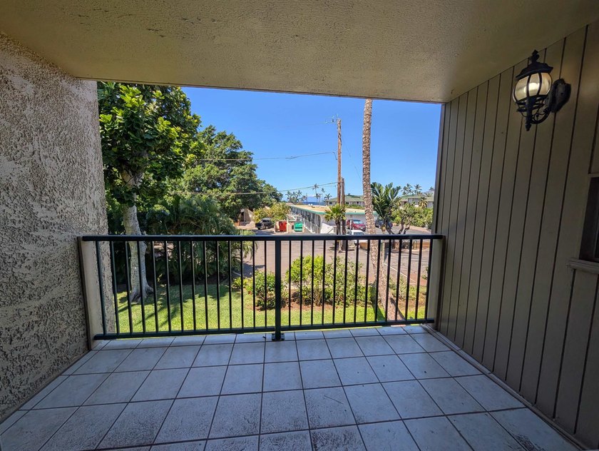 Best front row location in the complex with a partial ocean view - photo 21