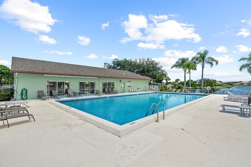 Best value in the Savannah's! No HOPA. This spacious 2br/2ba - photo 30