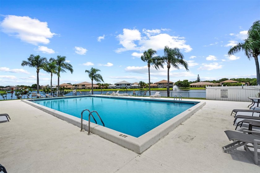 Best value in the Savannah's! No HOPA. This spacious 2br/2ba - photo 32