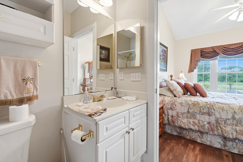 Discover the perfect blend of comfort and coastal convenience in - photo 14