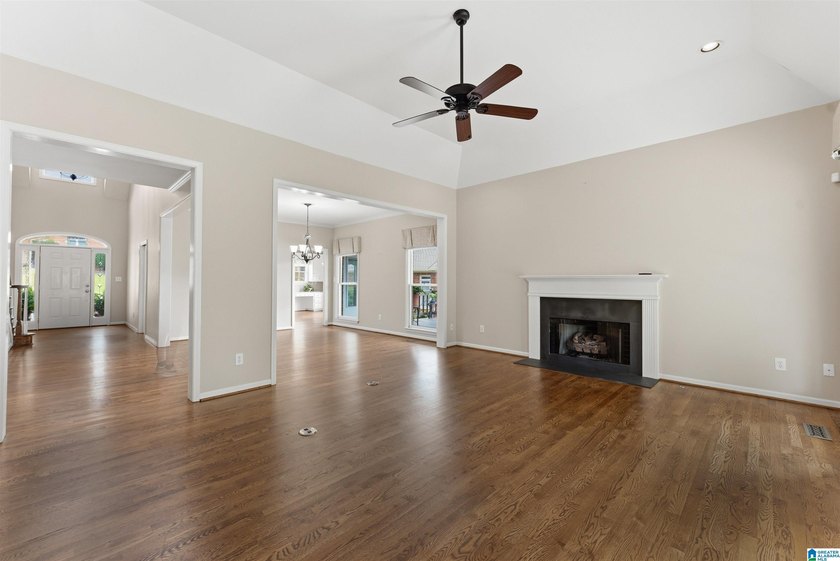 Rare opportunity to experience waterfront living in The Cove of - photo 19