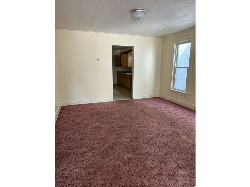 This City of Erie 2-unit has great curb appeal and will make a - photo 2