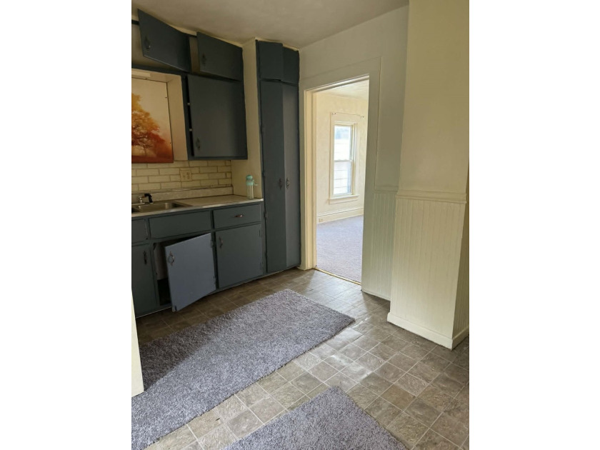 This City of Erie 2-unit has great curb appeal and will make a - photo 8