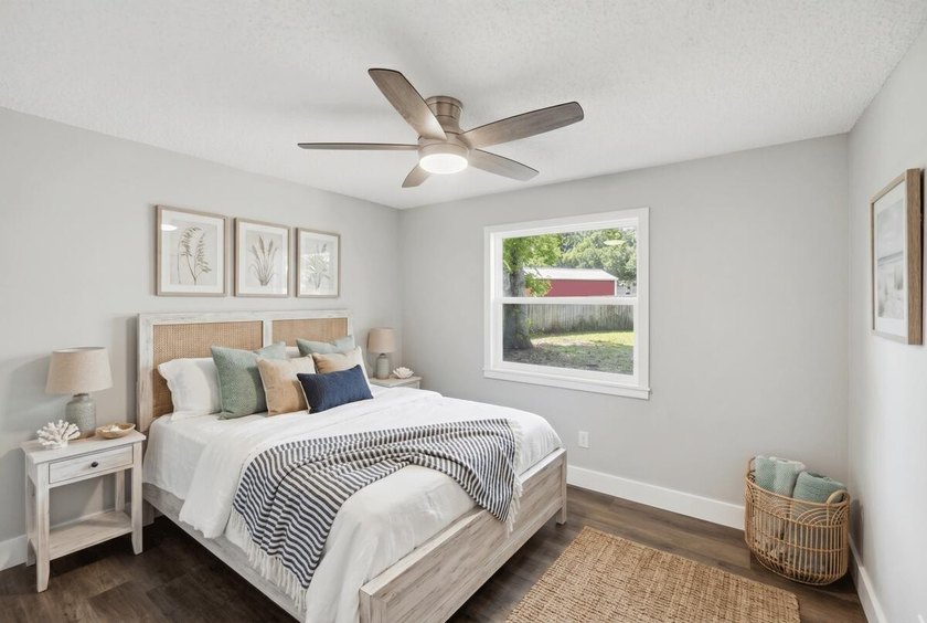 4 BR, 2 BA totally updated. Exterior features all new thermo - photo 26