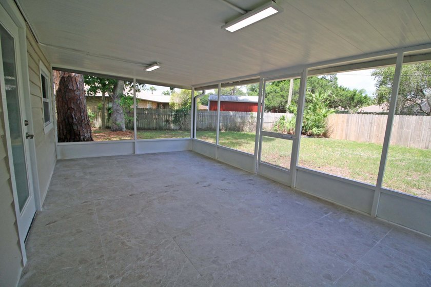 4 BR, 2 BA totally updated. Exterior features all new thermo - photo 31