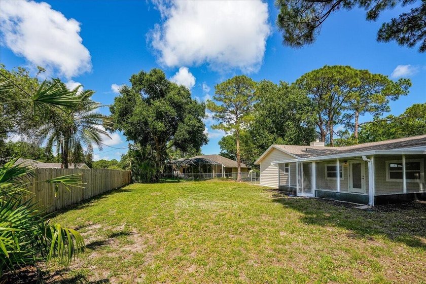 4 BR, 2 BA totally updated. Exterior features all new thermo - photo 37