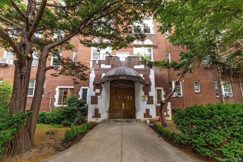 Welcome to this spacious Bensonhurst cooperative offering - photo 29
