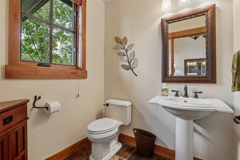 Premier location in Fox Valley at Three Peaks. This exceptional - photo 19
