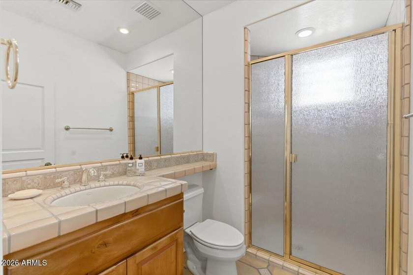 PRICED TO SELL! HUGE OPPORTUNITY to own this Southwest - photo 21