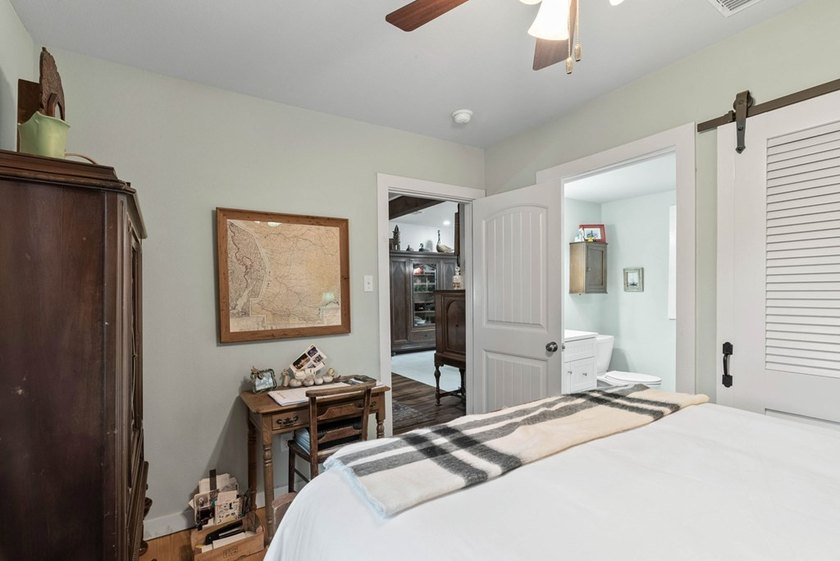A Rare Jewel in Old Rockport - Meticulously Restored, Timelessly - photo 23