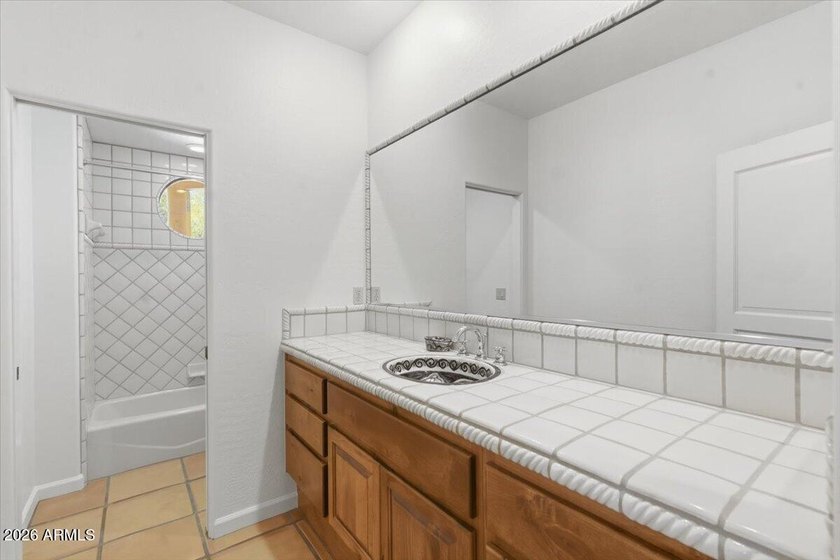 PRICED TO SELL! HUGE OPPORTUNITY to own this Southwest - photo 24