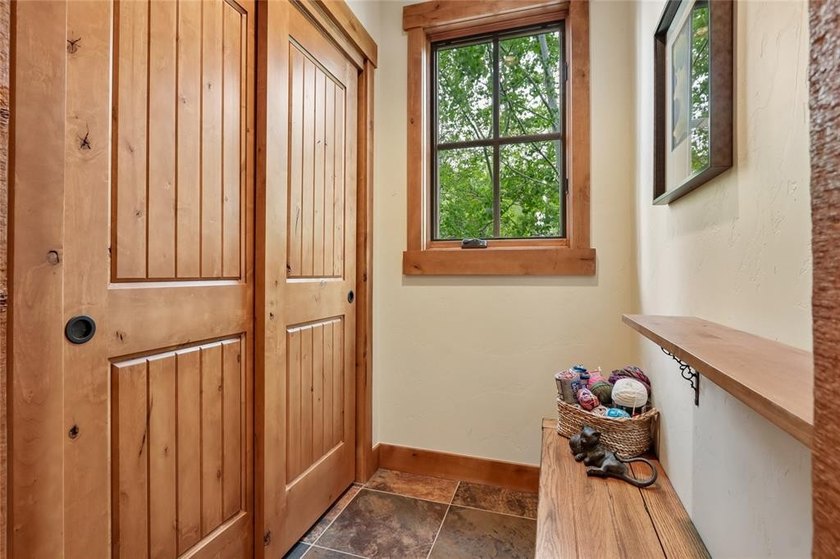 Premier location in Fox Valley at Three Peaks. This exceptional - photo 28