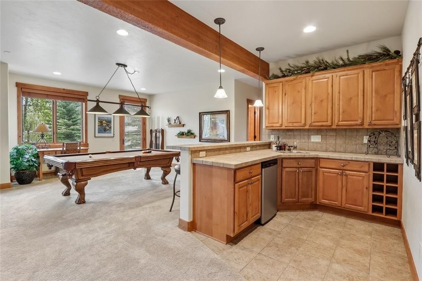 Premier location in Fox Valley at Three Peaks. This exceptional - photo 32