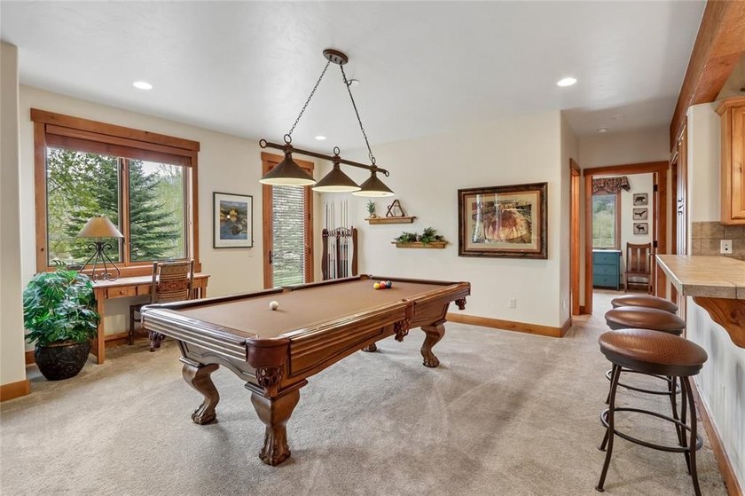 Premier location in Fox Valley at Three Peaks. This exceptional - photo 33
