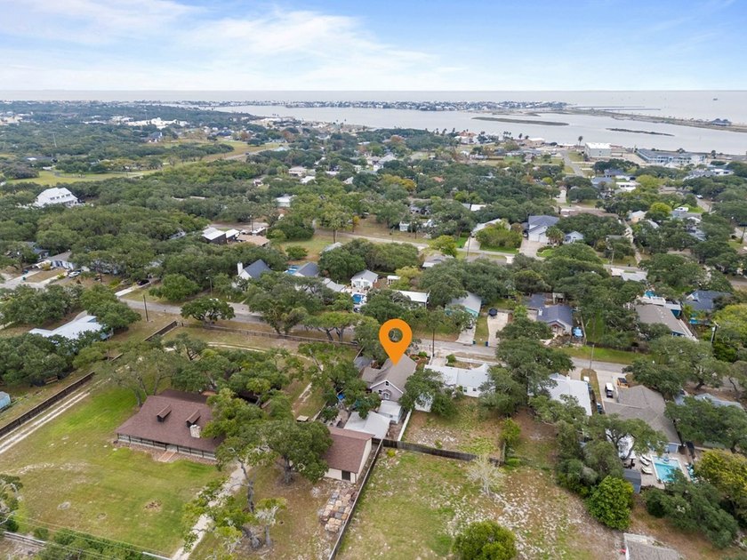 A Rare Jewel in Old Rockport - Meticulously Restored, Timelessly - photo 48