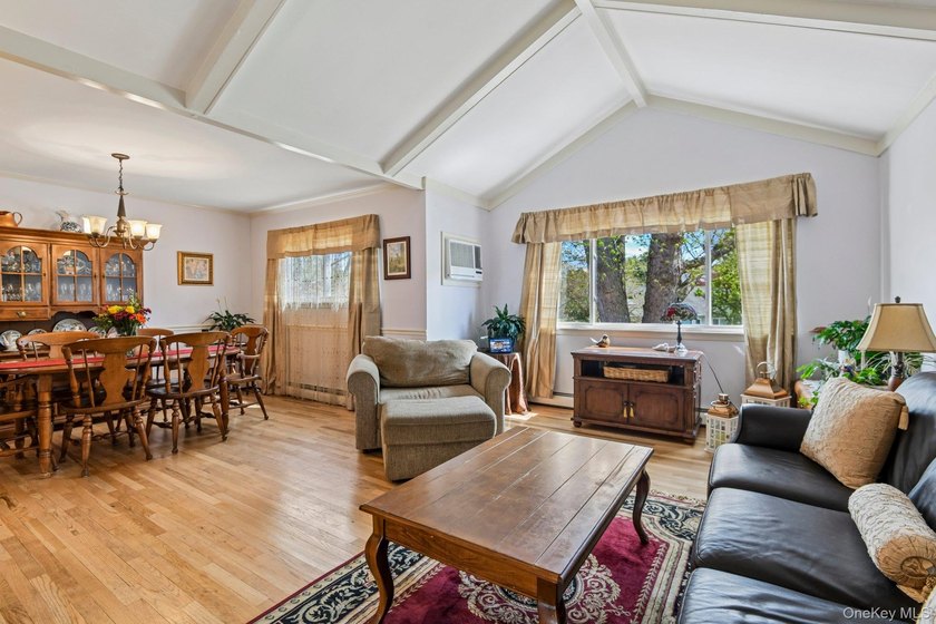 Welcome to this spacious 4-bedroom, 1.5-bath high ranch nestled - photo 7