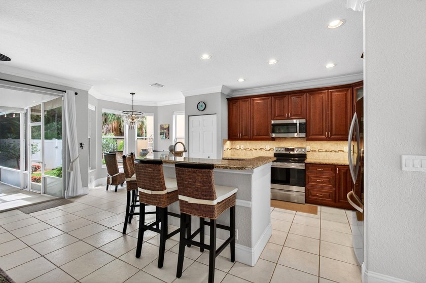 Tucked away on one of the most desirable lots in The Vineyards - photo 19