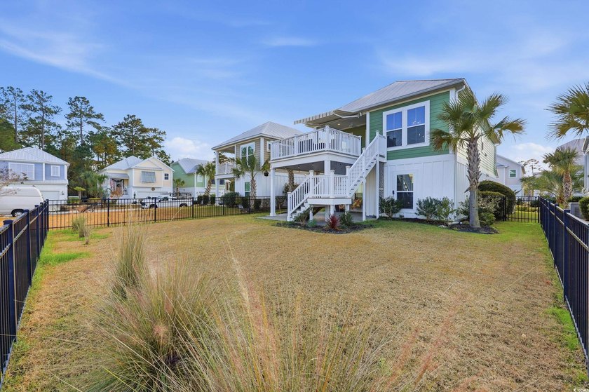 Coastal-Chic Split-Level in Sought-After Prince Creek - Primary - photo 31