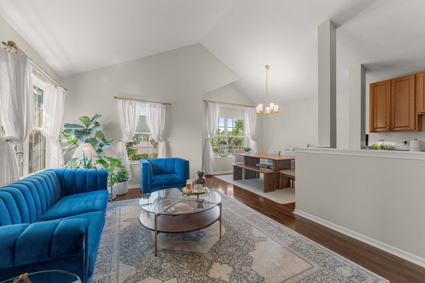 Rare end-unit townhome in the highly desirable Gregg's Landing - photo 8