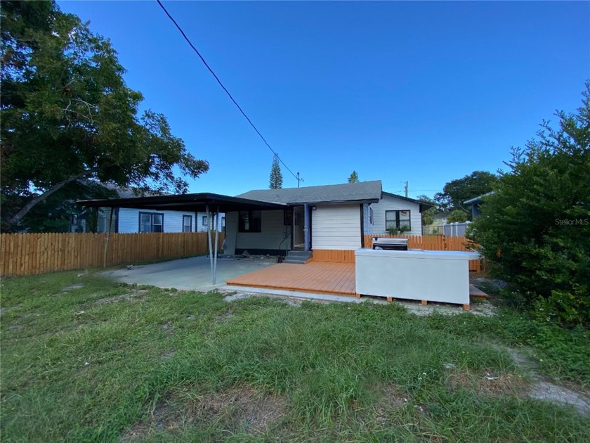 Cash only. Investors! This house has so many great features - photo 32
