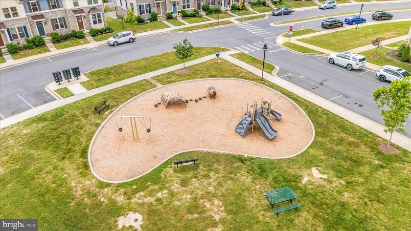Price Reduction - Priced to SELL! Welcome to 6110 Stonecat Ct in - photo 48