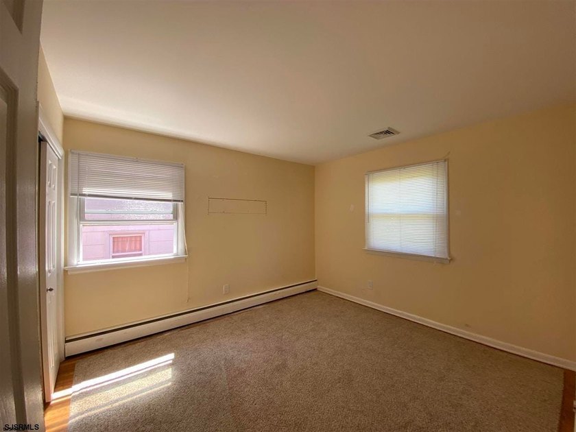 Chelsea Heights Opportunity &amp; Two single family homes side by - photo 11