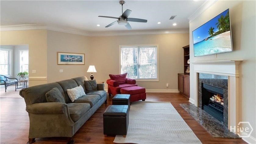 Welcome to 2102 River Oaks Drive, a rare first-floor condo - photo 11