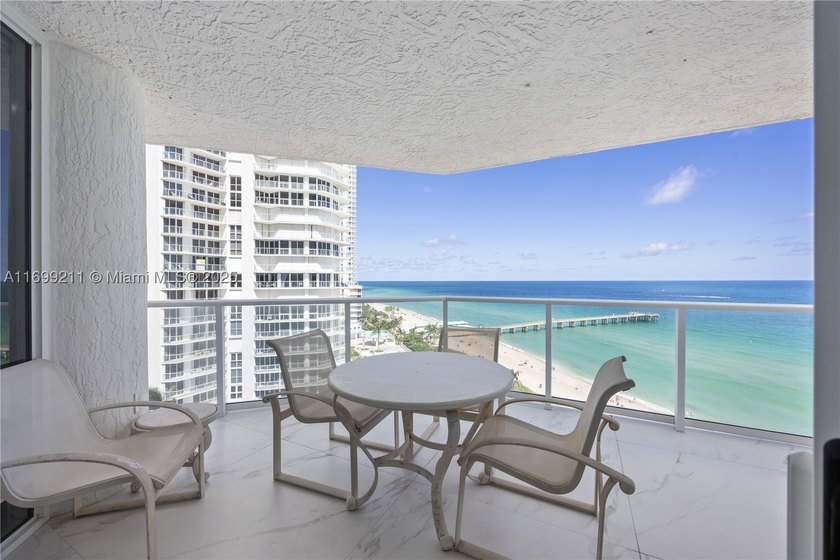 Enjoy breathtaking direct ocean views from this fully remodeled - photo 23