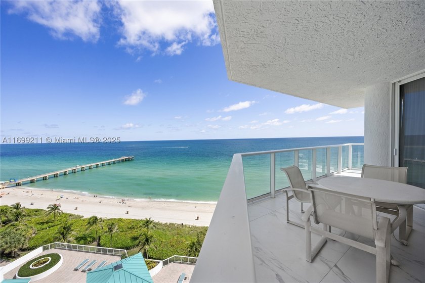 Enjoy breathtaking direct ocean views from this fully remodeled - photo 24