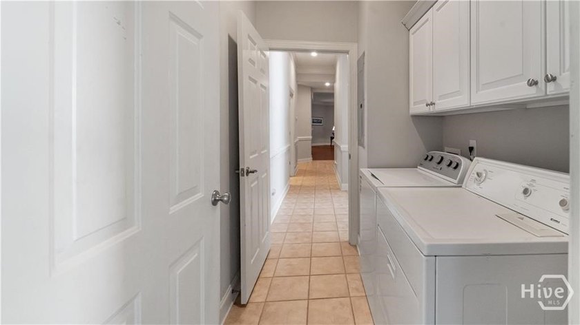 Welcome to 2102 River Oaks Drive, a rare first-floor condo - photo 43