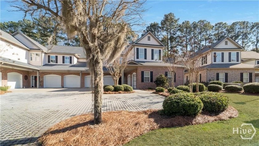 Welcome to 2102 River Oaks Drive, a rare first-floor condo - photo 49