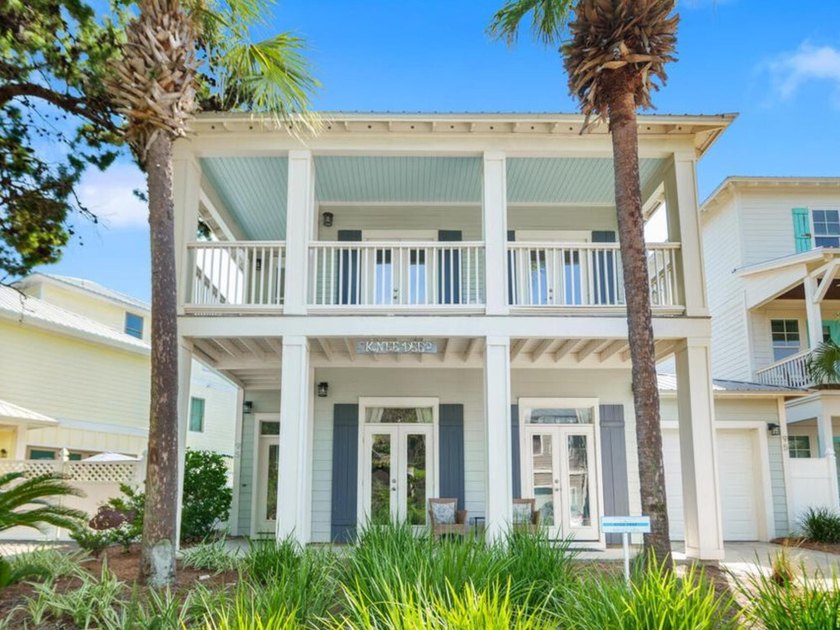 Located in the gated, Gulf-side community of Emerald Waters - photo 2