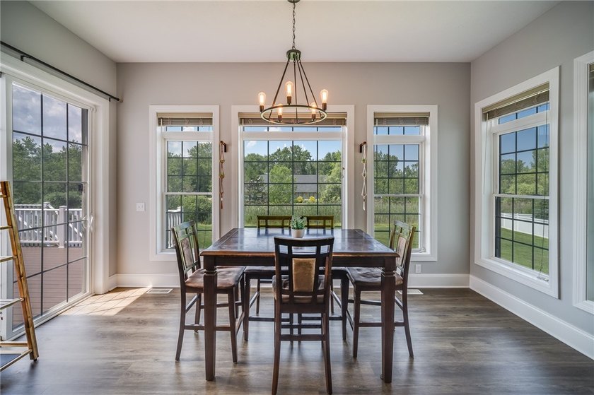 Welcome to this stunning custom-built Colonial, perfectly - photo 10