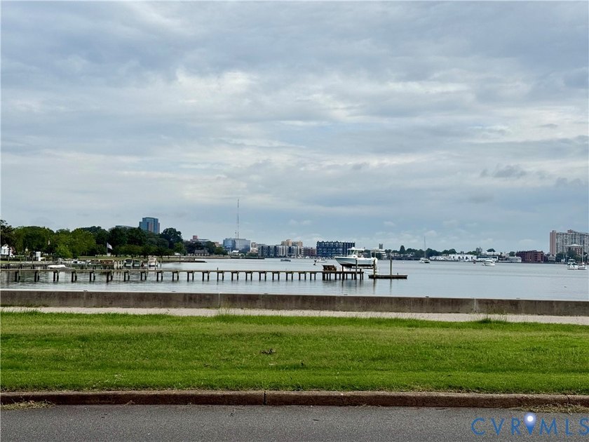 Exceptional development opportunity in Historic Olde Towne - photo 16