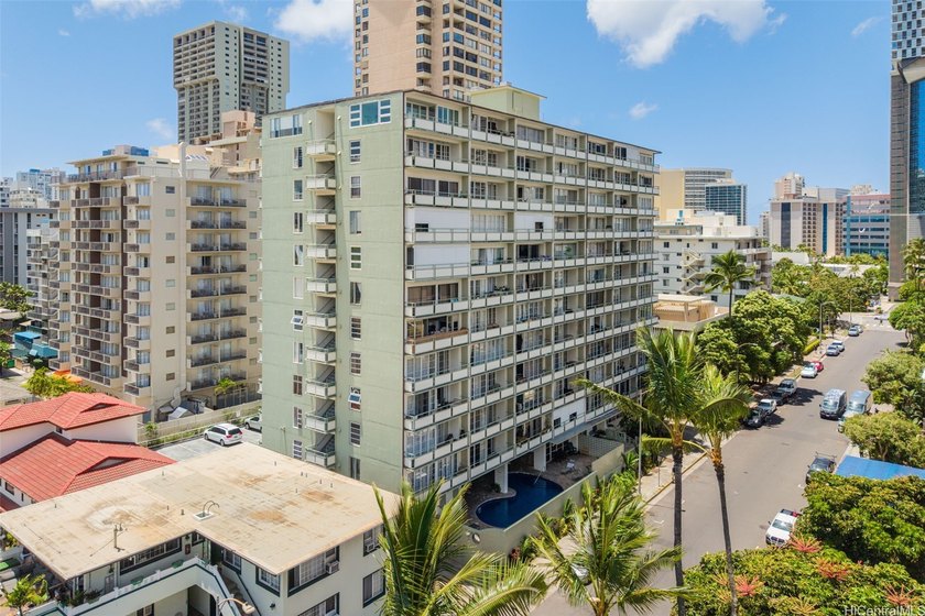 Fully remodeled Waikiki studio at Rosalei! Welcome home to this - photo 22