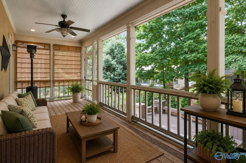 Updated &amp; Move-In Ready, 4BR/3BA home in the Cherokee Ridge golf - photo 24