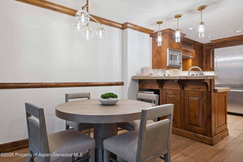 Recently refreshed in 2024, this centrally located Aspen - photo 5
