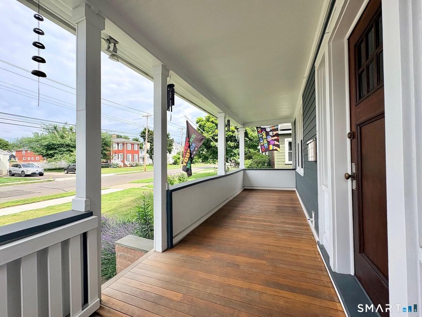 Experience early 20th-century charm blended with modern luxury - photo 2