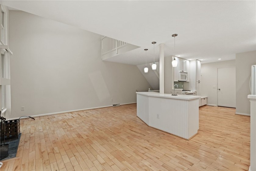Welcome home to this beautifully maintained townhouse nestled on - photo 11