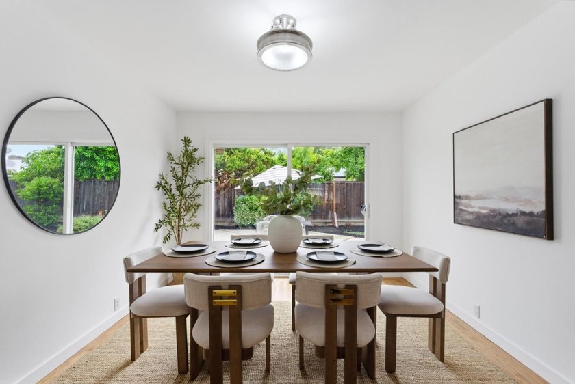 Welcome to this charming and move-in-ready 3-bedroom, 2-bath - photo 11