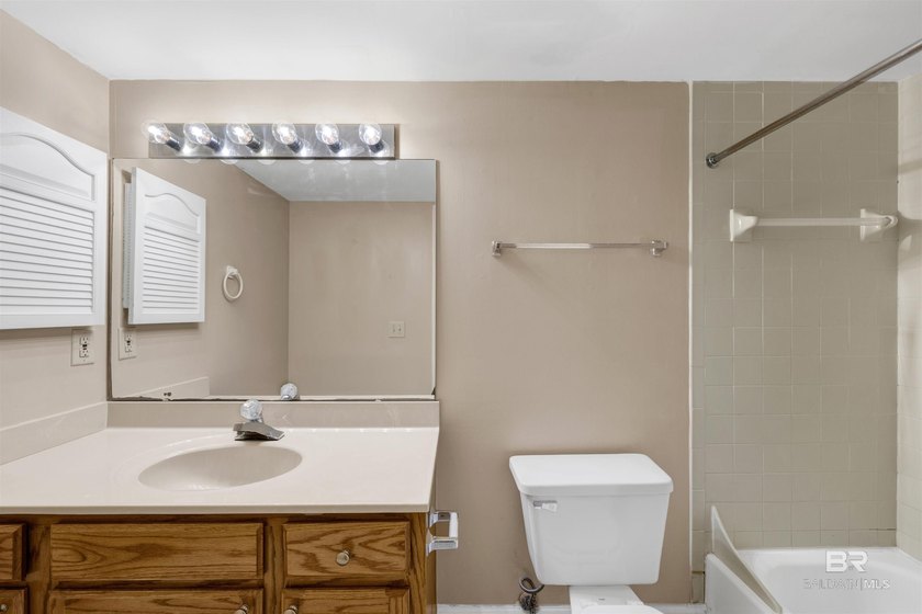Fabulous views overlooking the Intracoastal waterway, and just - photo 18