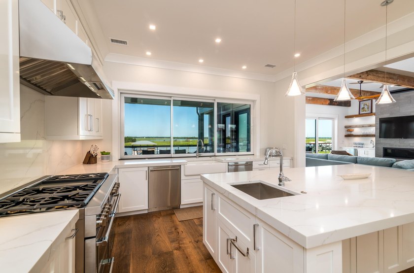 Owner/Agent Designed by award-winning local architects Clancy - photo 21