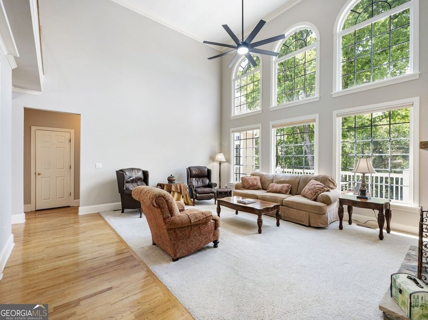Some homes check boxes. Others make you want to stay awhile - photo 25