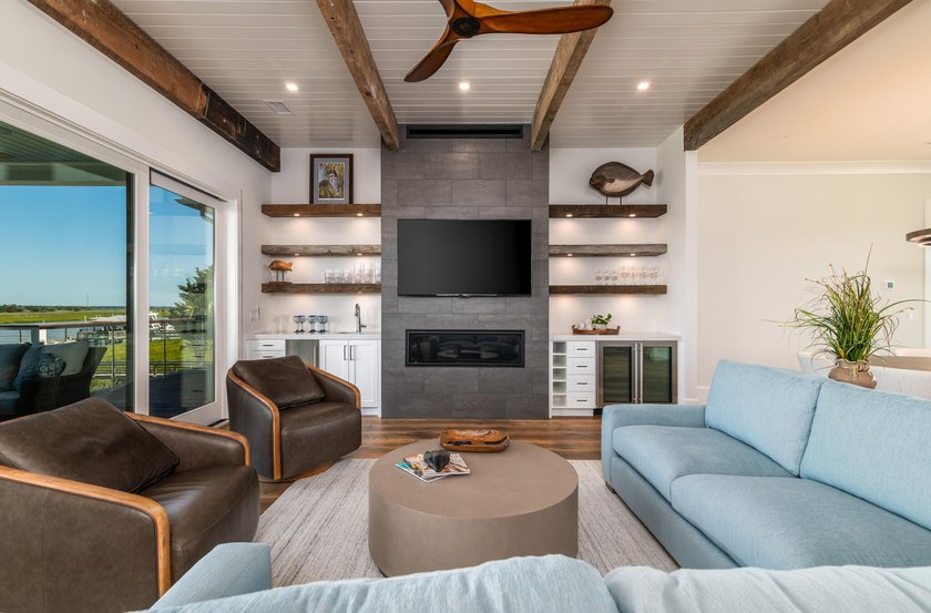 Owner/Agent Designed by award-winning local architects Clancy - photo 29